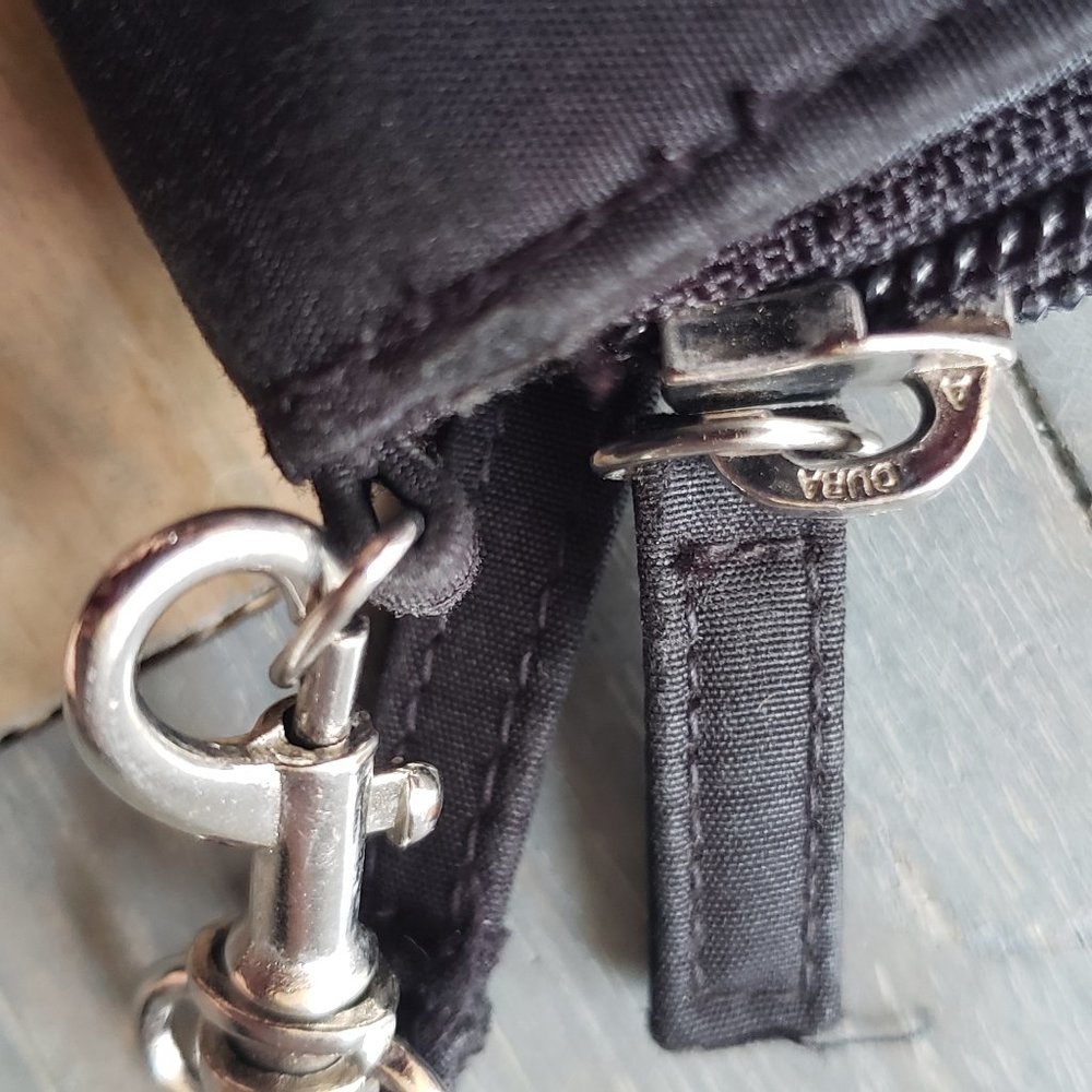 Wallet - Picture 3 of 5